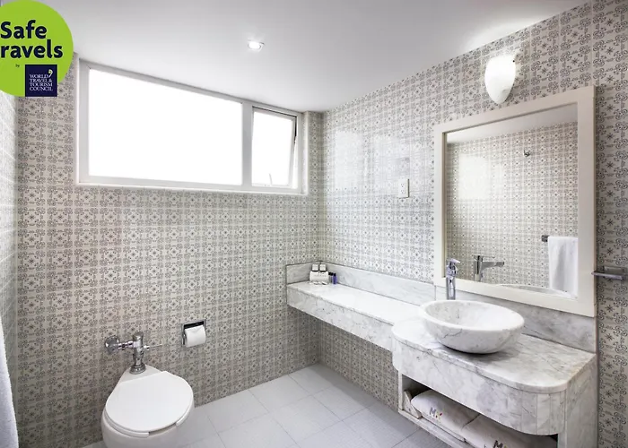 Hotel Mx Garibaldi Cdmx, Trademark Collection By Wyndham 4*