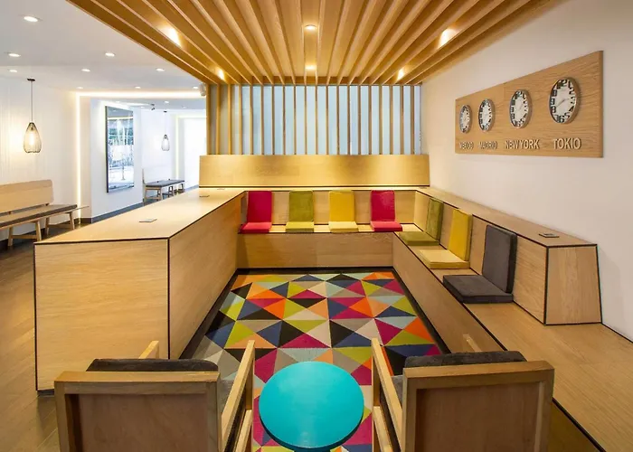 Mx Garibaldi Cdmx, Trademark Collection By Wyndham 4*