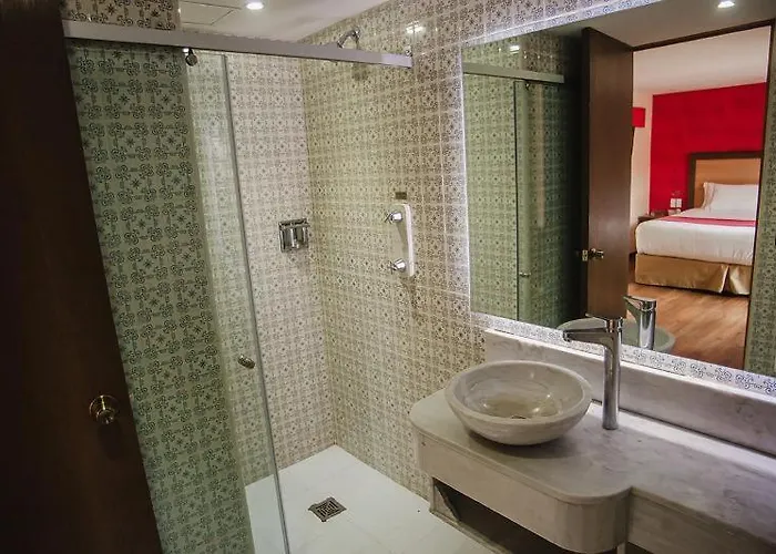 Mx Garibaldi Cdmx, Trademark Collection By Wyndham Hotel